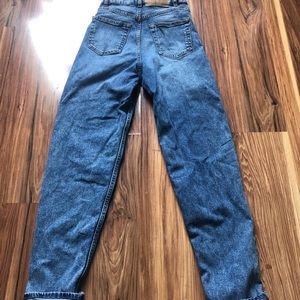 H&M mom jeans